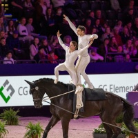 Janika Derks, Johannes Kay