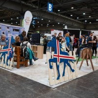 Das Islandpferdedorf der PARTNER PFERD wächst weiter – der IPZV Landesverband Mitteldeutschland will die Pferde von der Insel aus Eis und Feuer noch bekannter machen. 